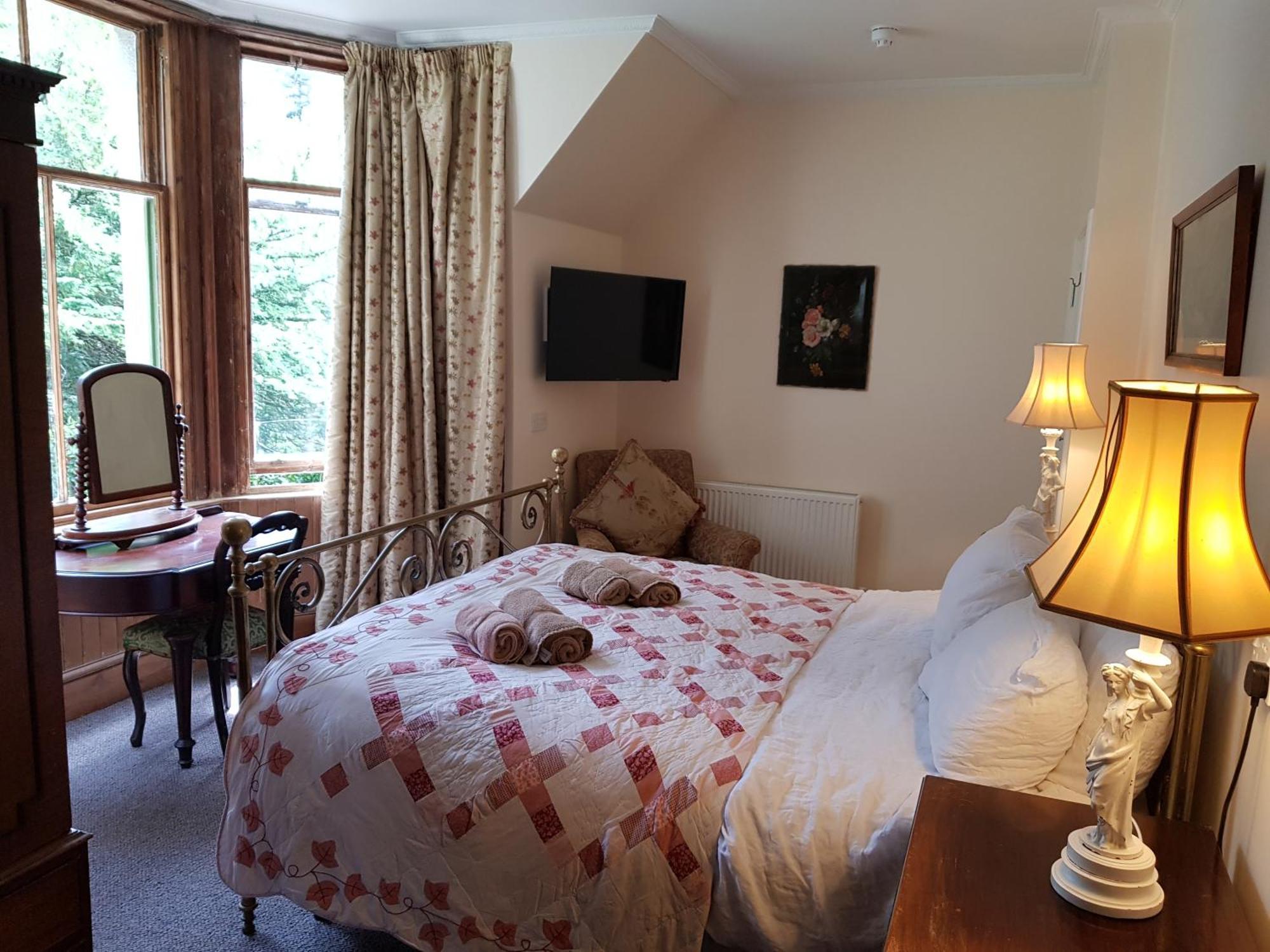 Cambus O' May Traditional Highland Hotel Ballater Szoba fotó
