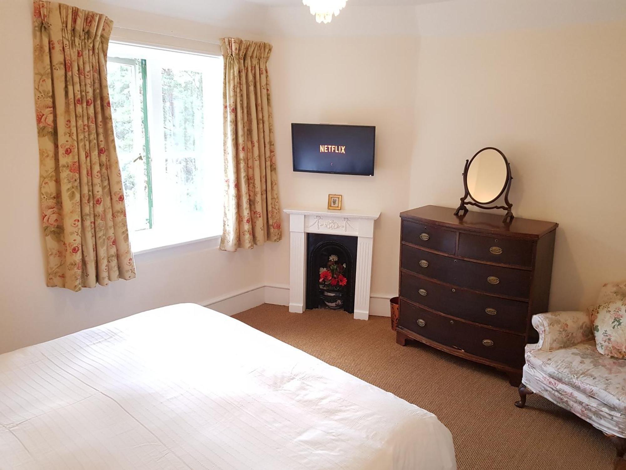 Cambus O' May Traditional Highland Hotel Ballater Szoba fotó