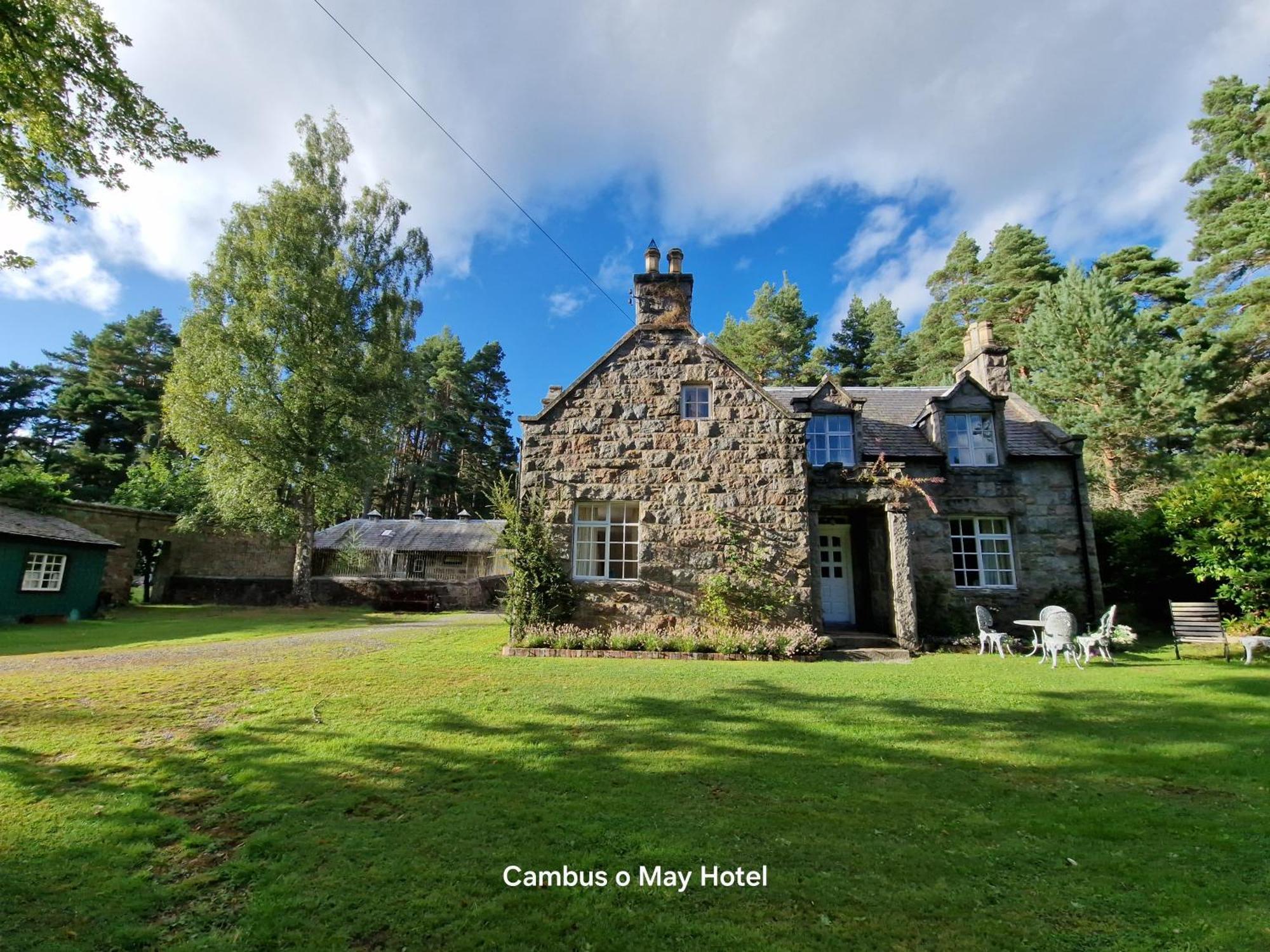 Cambus O' May Traditional Highland Hotel Ballater Kültér fotó