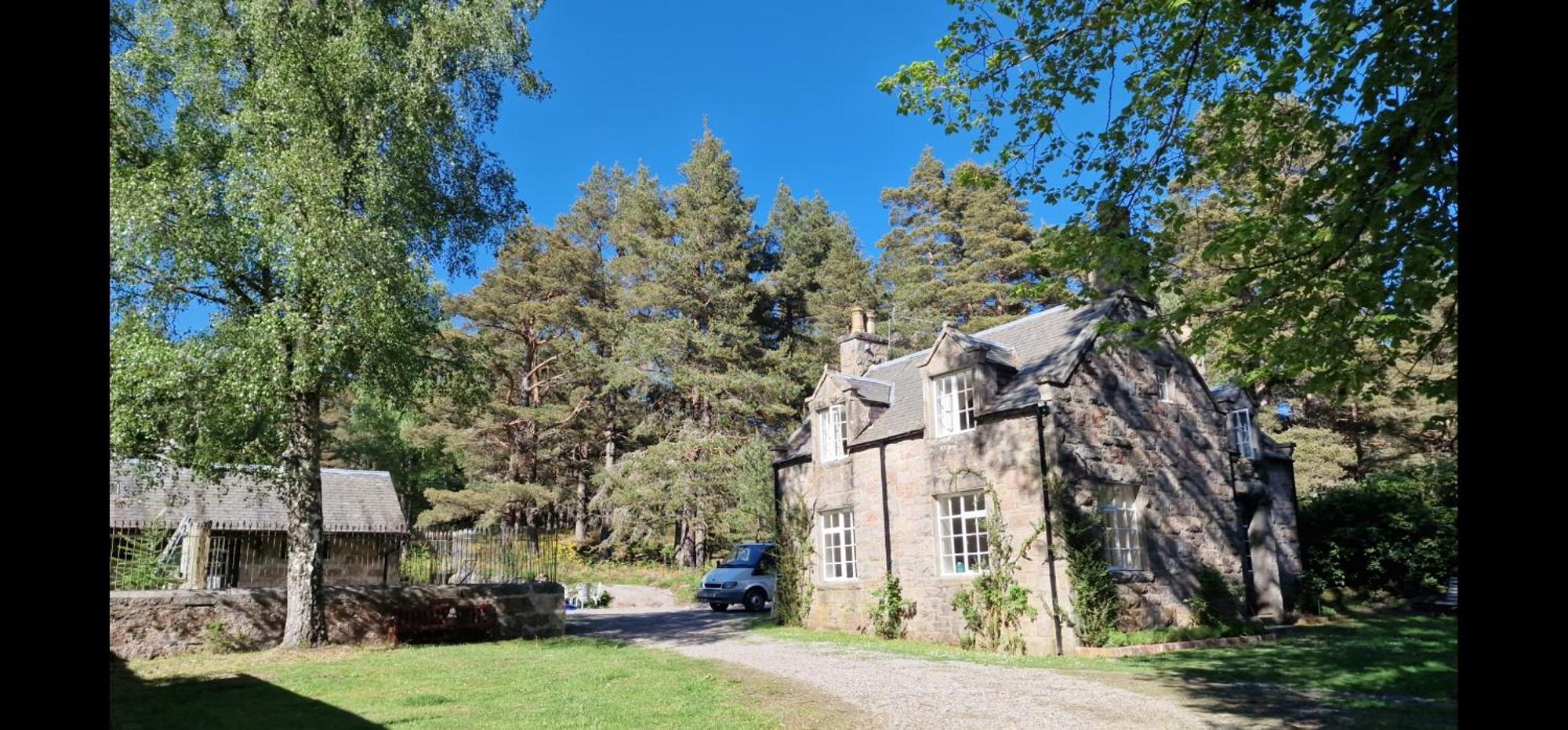 Cambus O' May Traditional Highland Hotel Ballater Szoba fotó